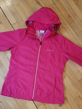Columbia Hot Pink Hooded Raincoat Size S